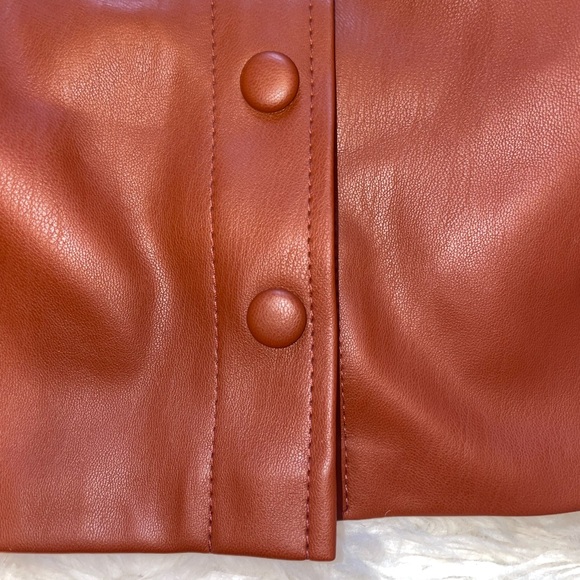 BB Dakota Belt So Real Faux Leather Skirt- NWT - Picture 8 of 16